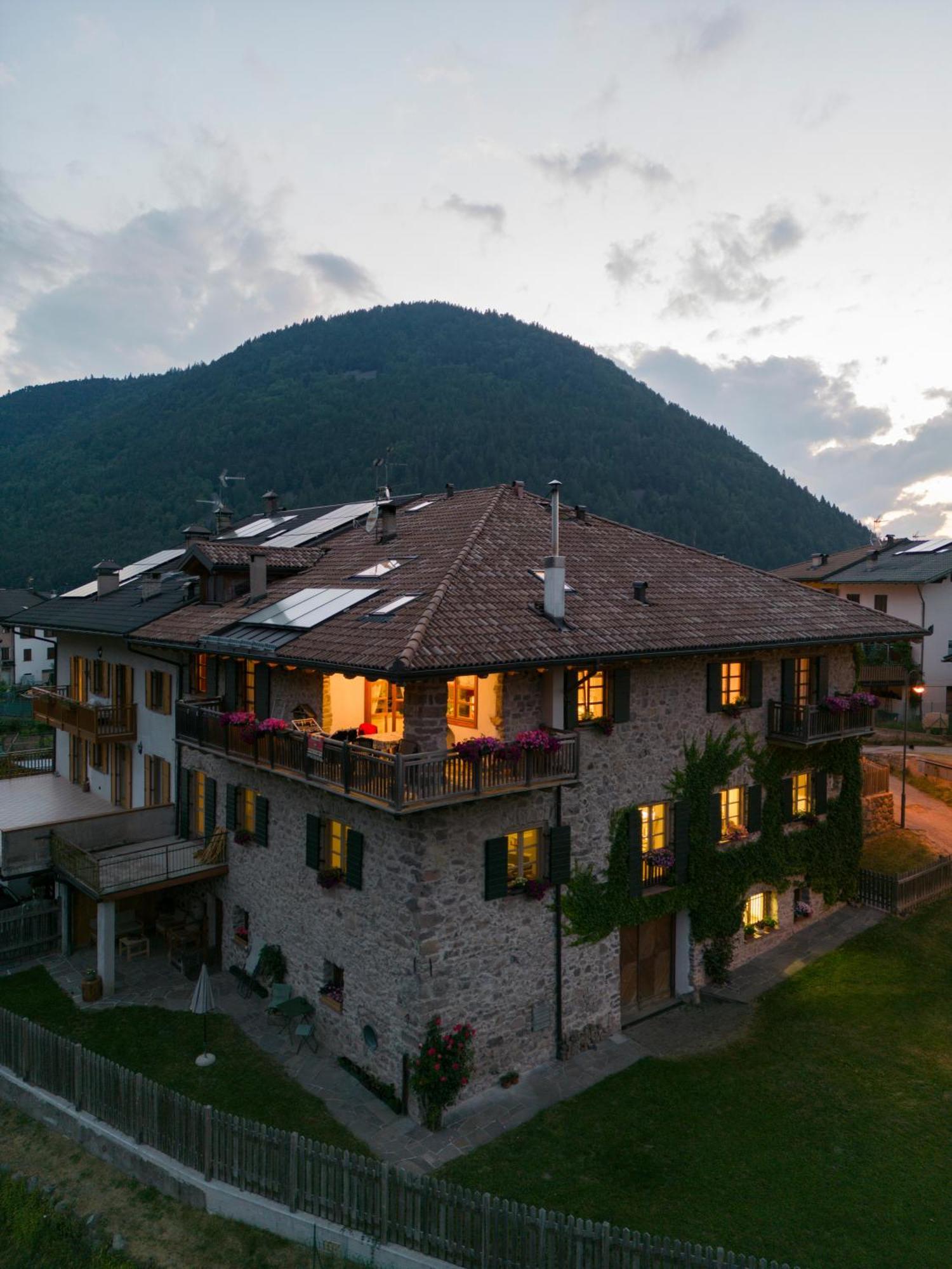 B&B Le Molinare Home Relax Varda Exteriér fotografie